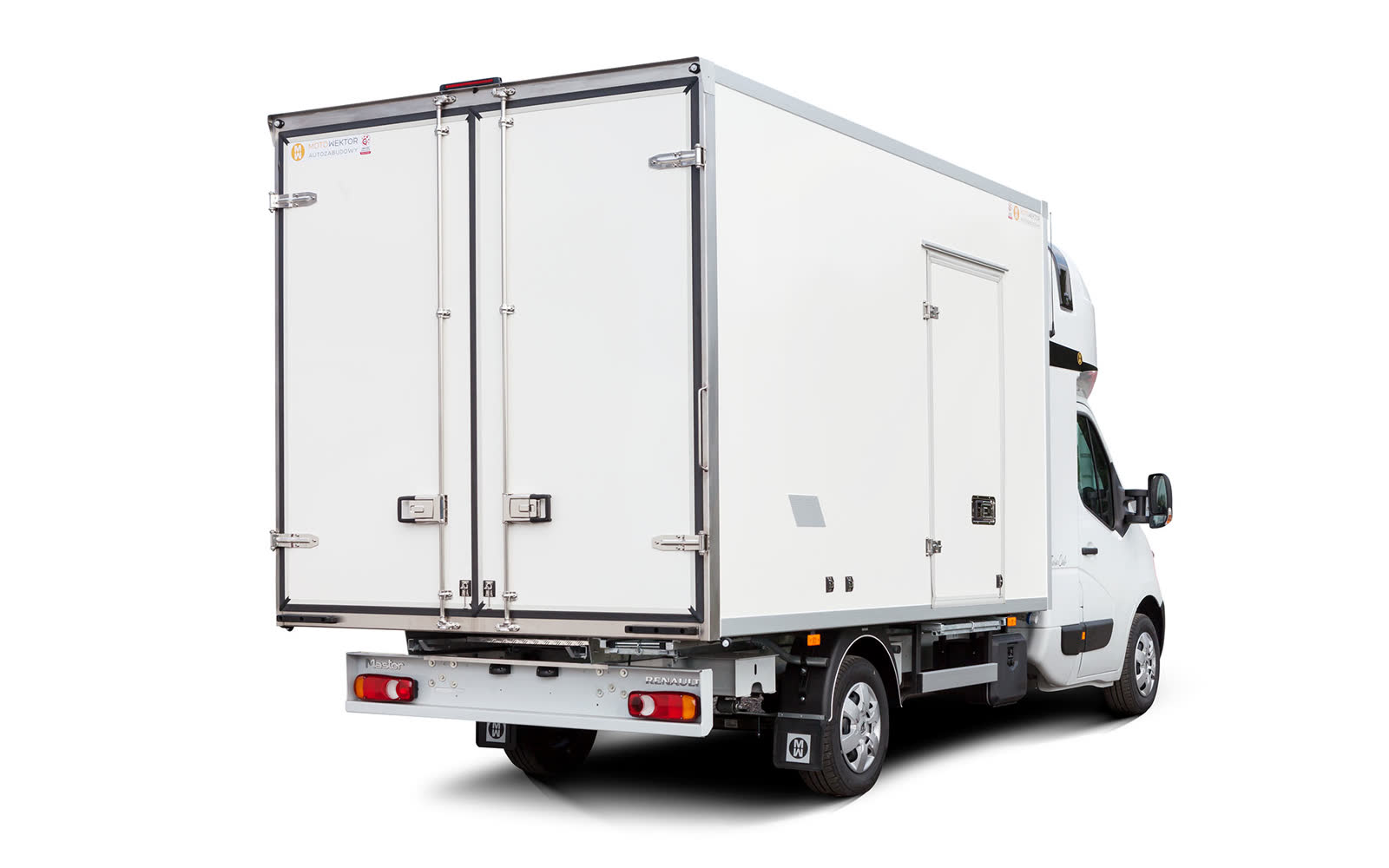 Chłodnia z zewnętrznym zasilaniem z kabiną Twin Cab L — zdjęcie 3 | Moto Wektor