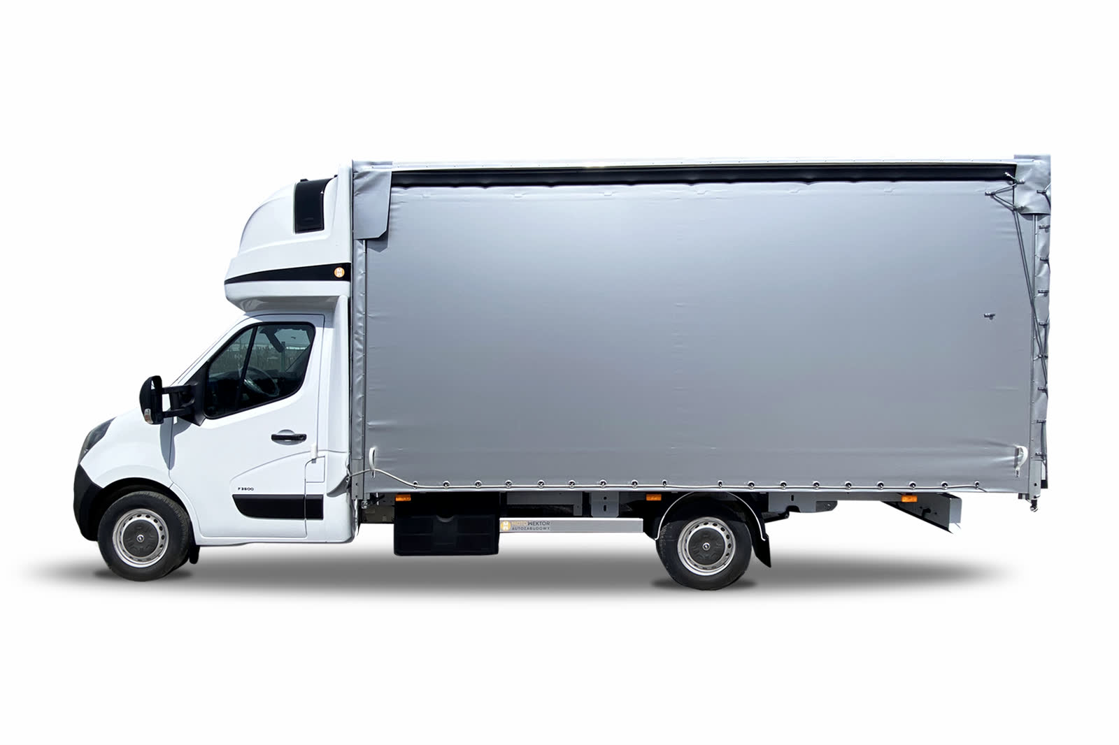 Międzynarodówka na Oplu Movano 2020 — zdjęcie 3 | Moto Wektor