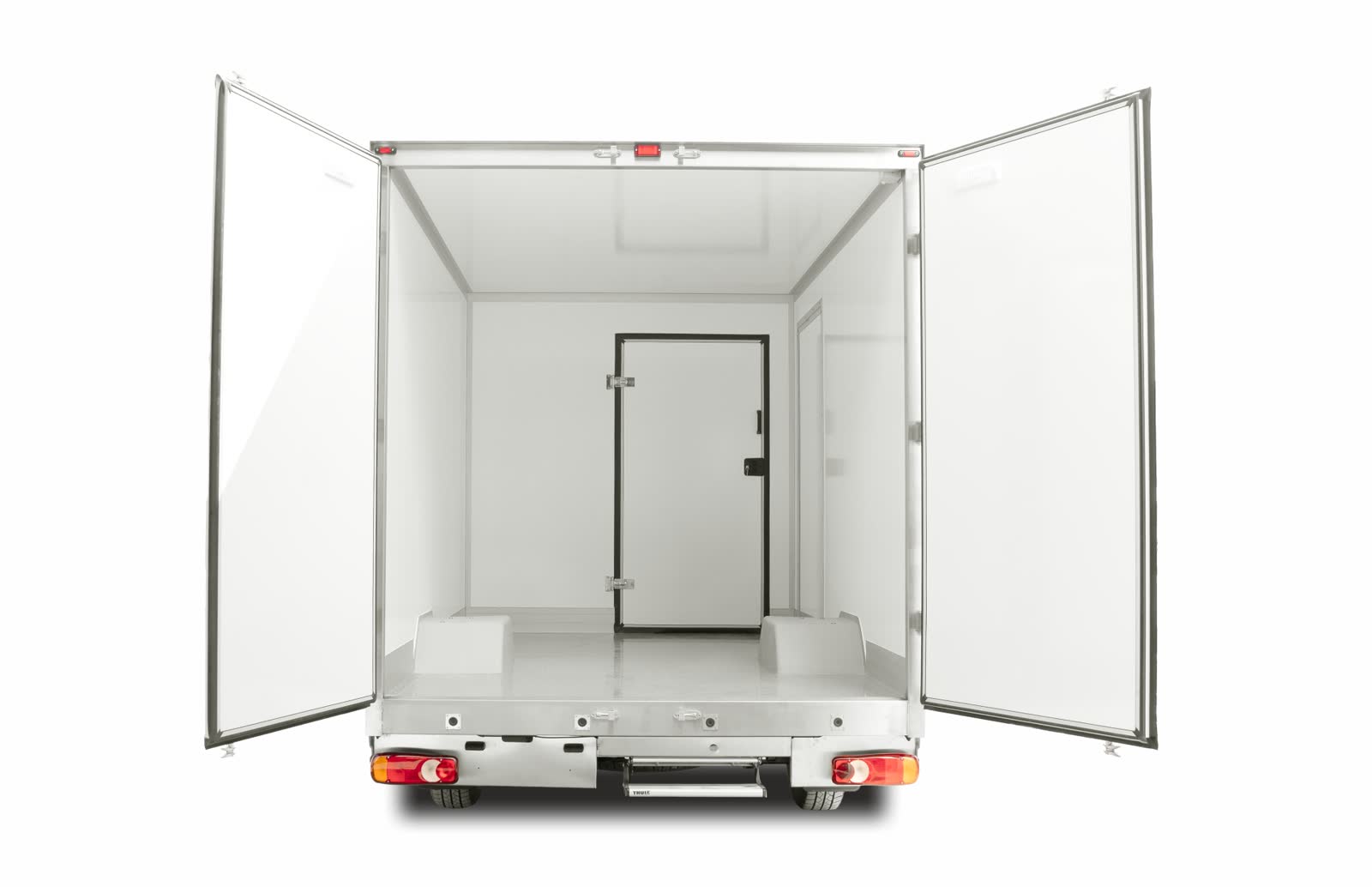 Izoterma na platformie Renault Master IV z dodatkowym pomieszczeniem — zdjęcie 4 | Moto Wektor